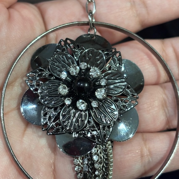 Large, black and silver, boho-inspired bag charm with a touch of glamour - Picture 6 of 7
